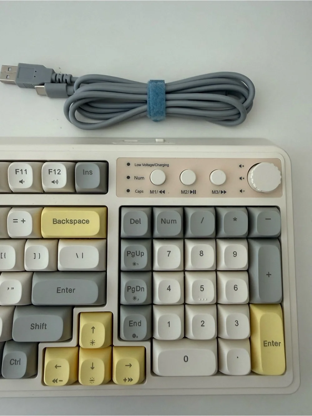 Brand New in Original Box – AULA S99 Wireless RGB Keyboard